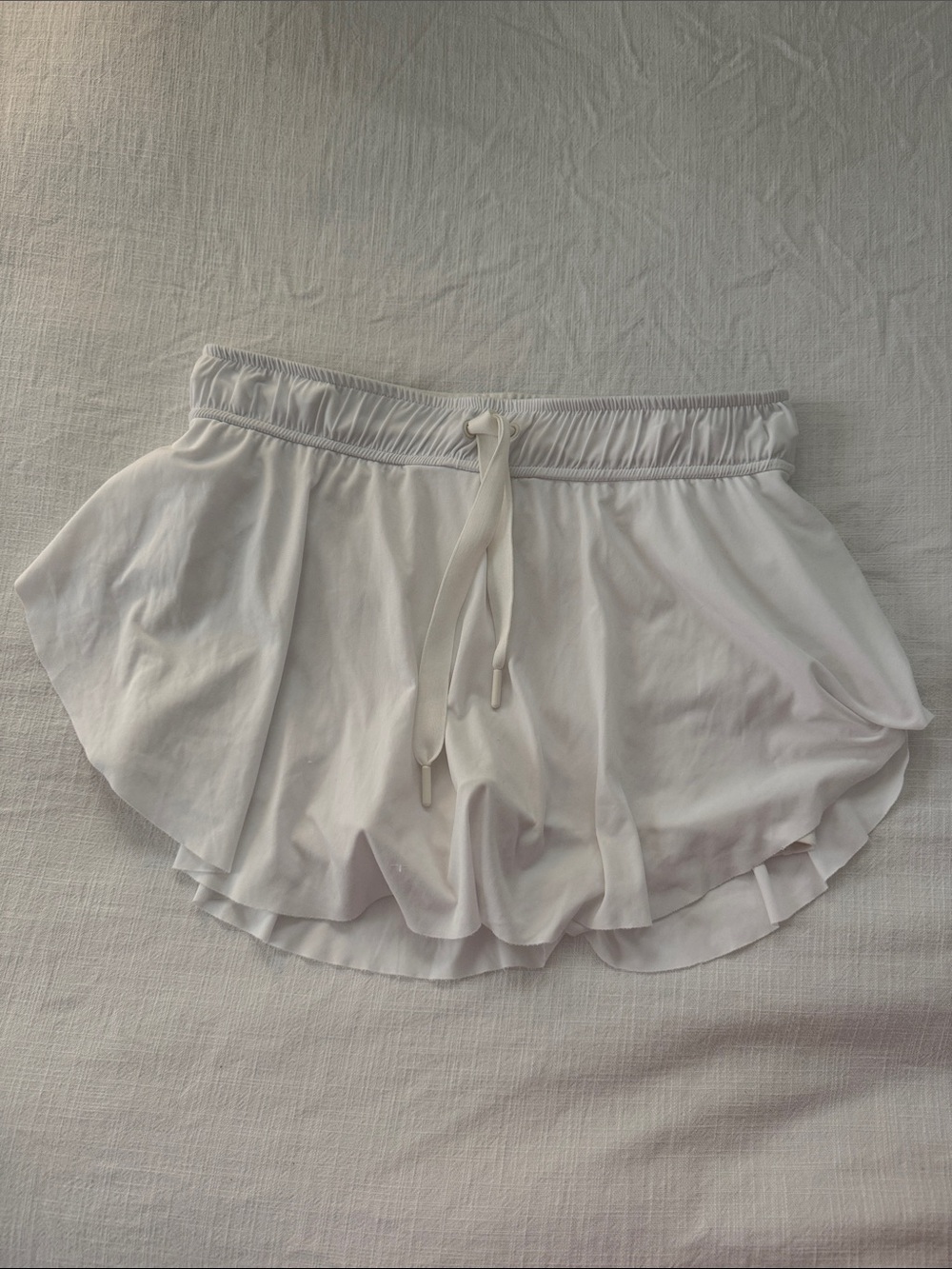 Free People Movement White Athletic Ruffle Skort with Drawstring - Picture 1 of 3